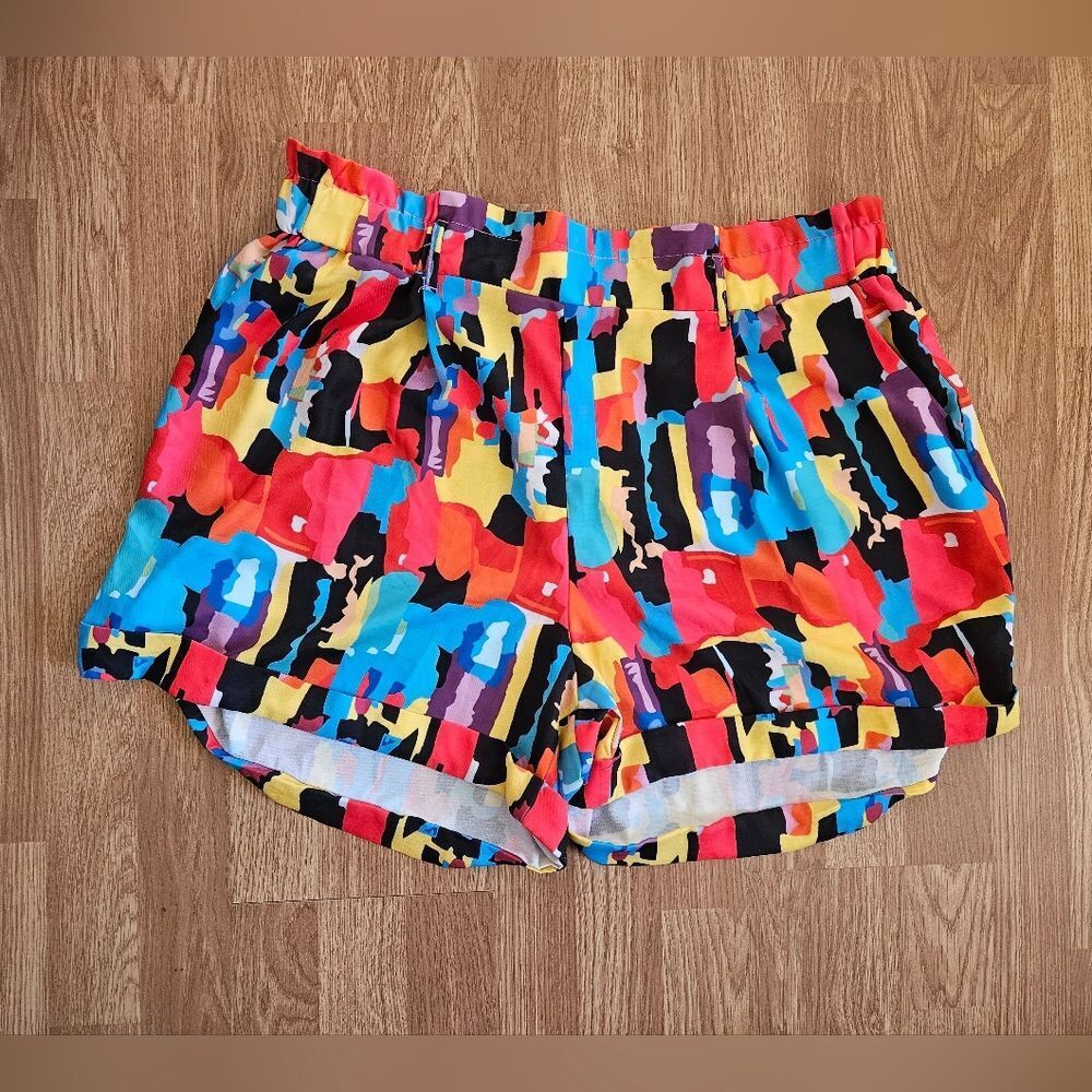 SHEIN Multicolor Abstract High Waist Shorts